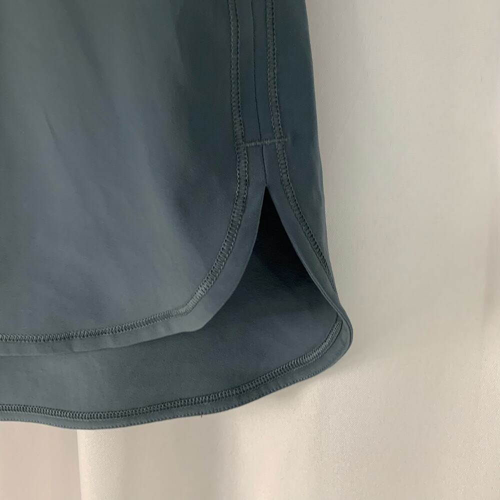 Lululemon Women's On the Fly Skirt Size 6 - Picture 3 of 10